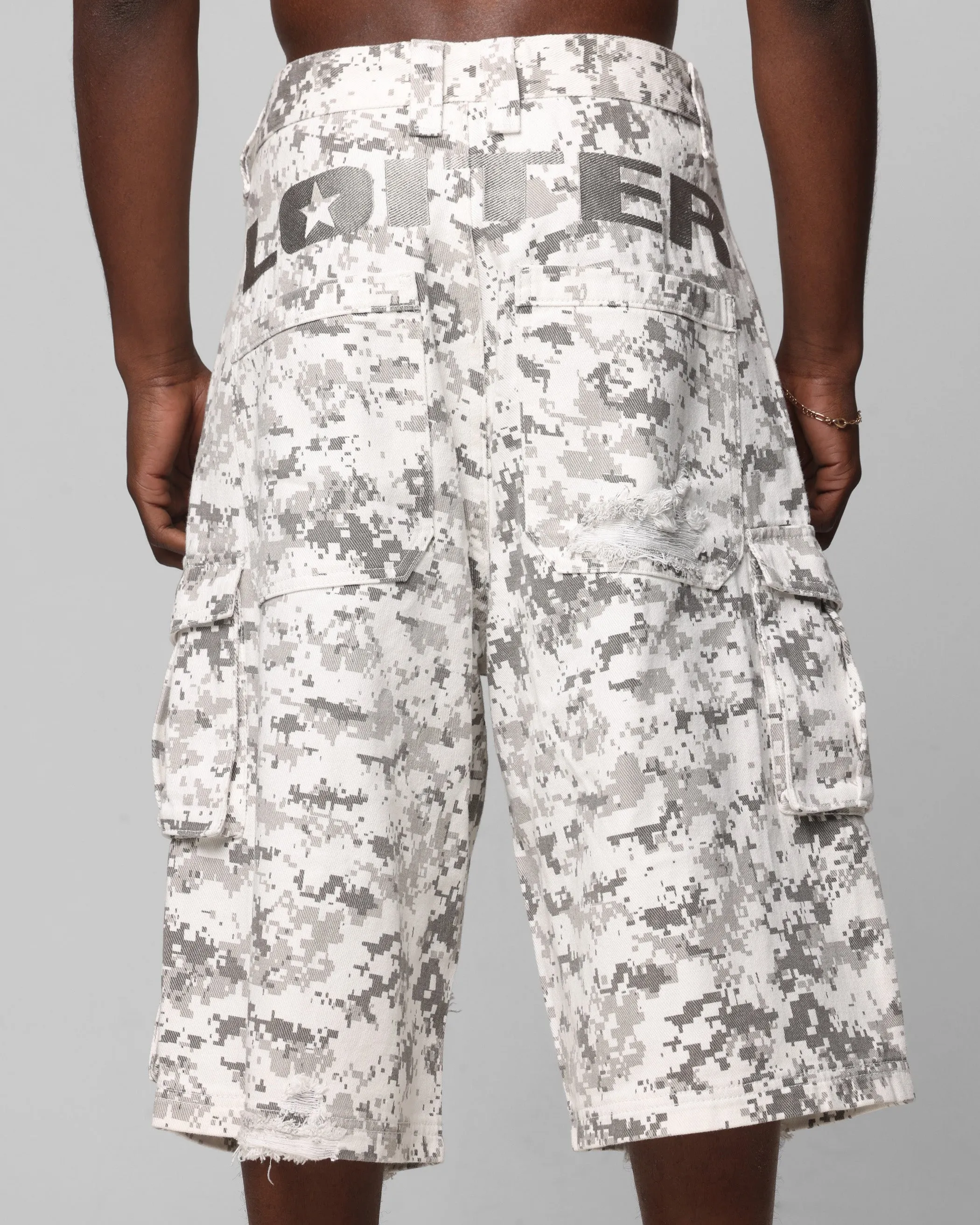 Loiter Collateral Cargo Shorts Digi Snow Camo