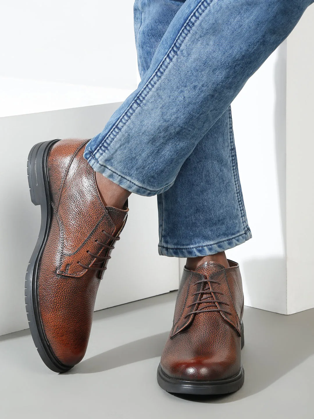 Men Pine Texture Leather Formal Shoes