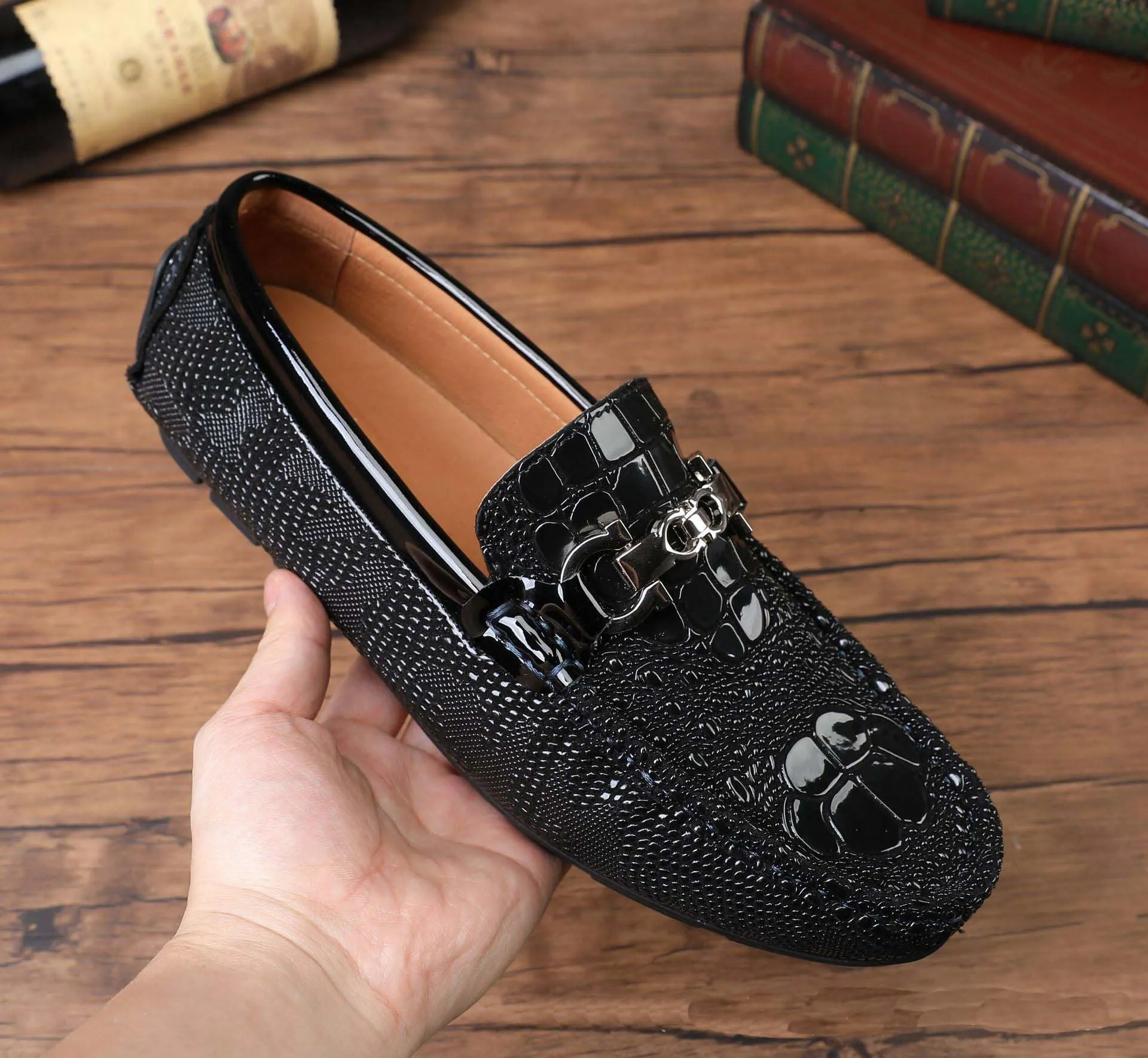 Men's Slip-on Driving Casual Shiny Leather Loafers